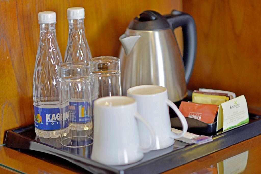 Banana Inn By Kagum Hotels Бандунг Экстерьер фото